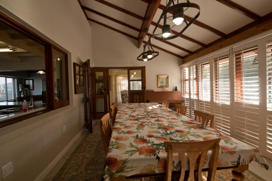 5 Bedroom Property for Sale in Outeniqua Strand Western Cape